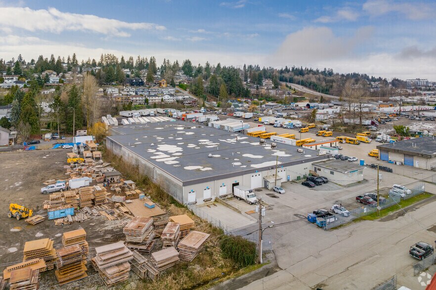 More Photos Of 12140-12160 103A Av, Surrey Warehouse For Lease