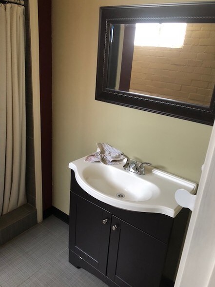 More Photos Of , Marina Del Rey Unknown For Sale