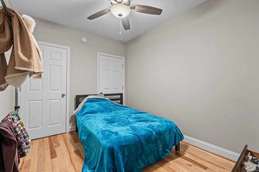 More Photos Of 3433 Guilford Ter, Baltimore Multifamily For Sale