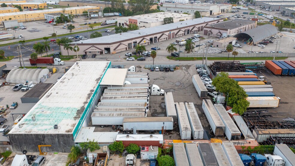 More Photos Of 9000 NW 97th Ter, Medley Manufacturing For Sale