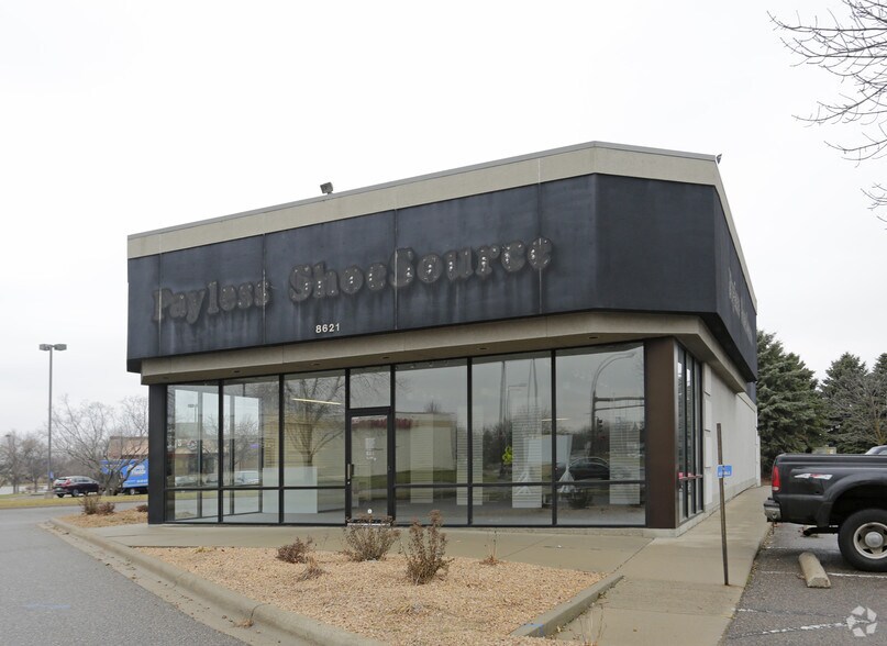 More Photos Of 8621 E Point Douglas Rd, Cottage Grove Freestanding For Sale