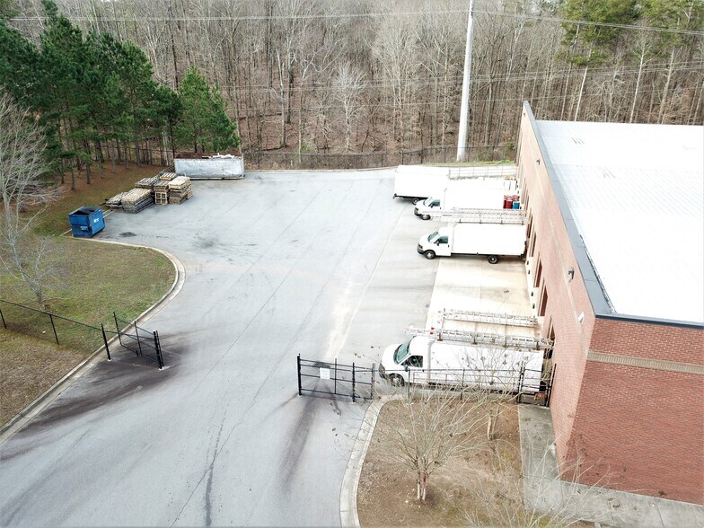 More Photos Of 5355-5356 Palmero Ct, Buford Distribution For Lease