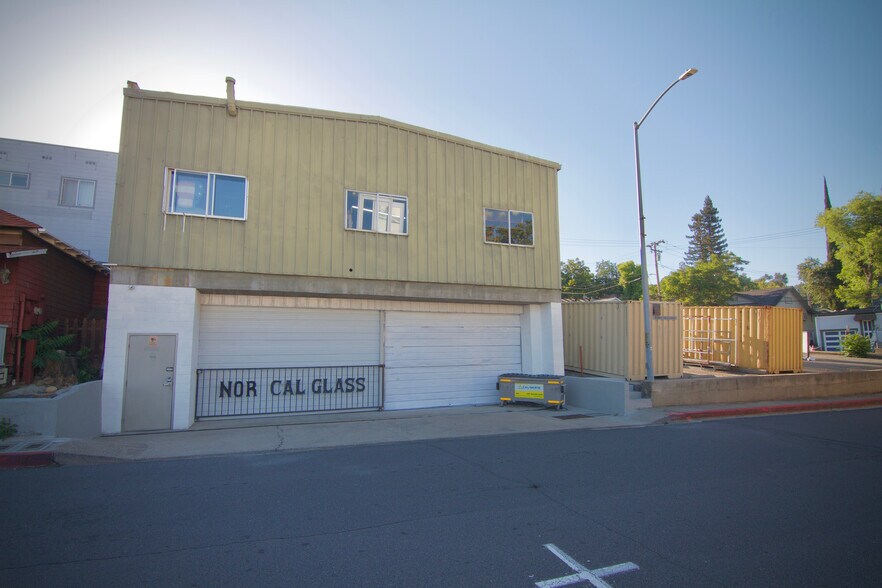 More Photos Of 246 S Shepherd St, Sonora Specialty For Sale