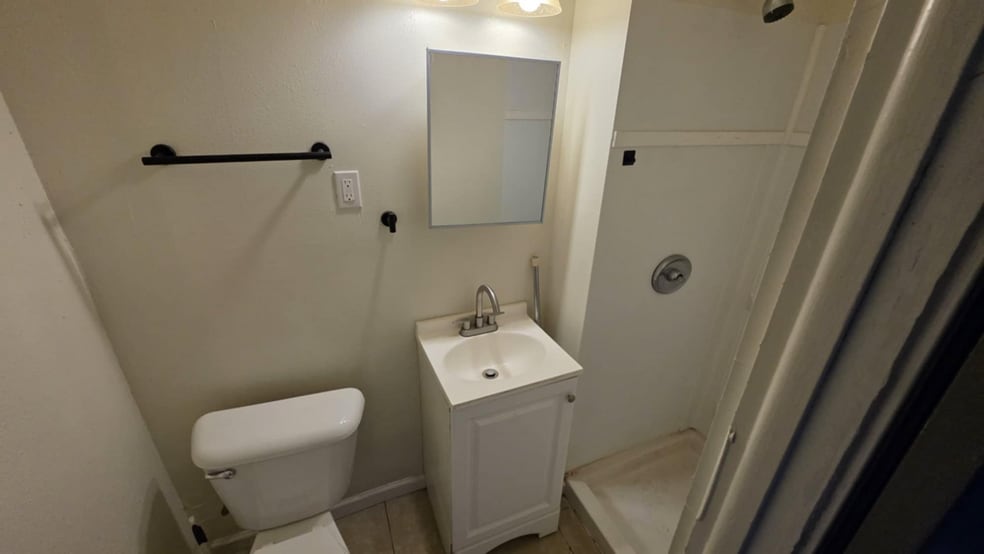 More Photos Of 407 W 1st Ave, Ritzville Hotel For Sale