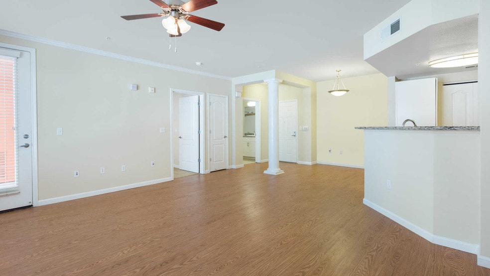 More Photos Of 1001-1101 Park Pl, San Mateo Apartments For Lease