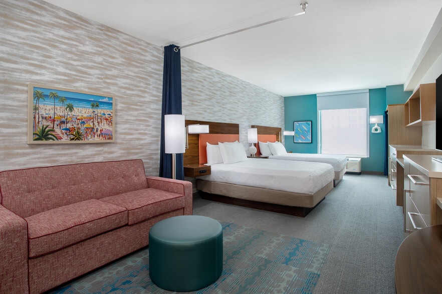 More Photos Of 14060 Emerald Coast Pkwy, Destin Hotel For Sale