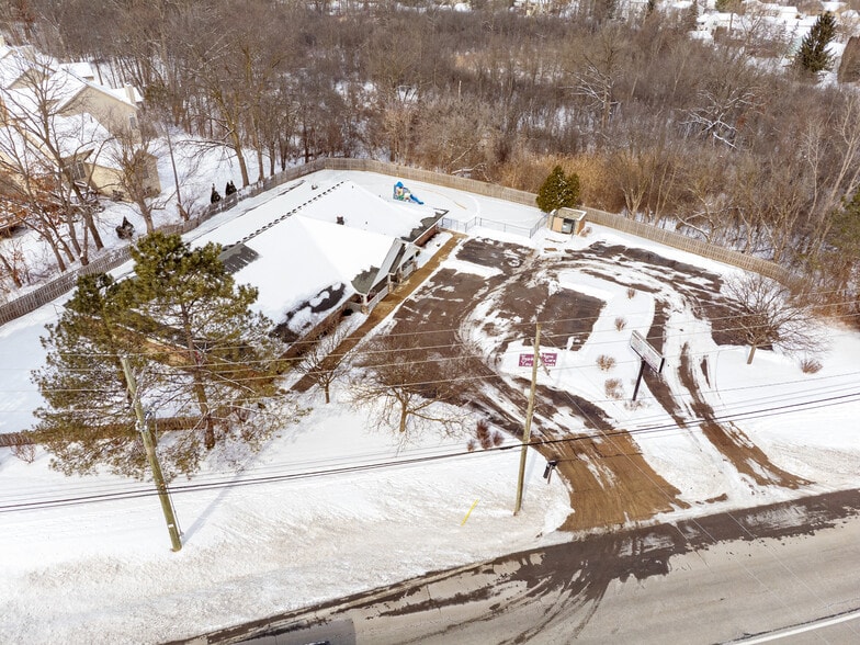 More Photos Of 5758 Cooley Lake Rd, Waterford Daycare Center For Sale