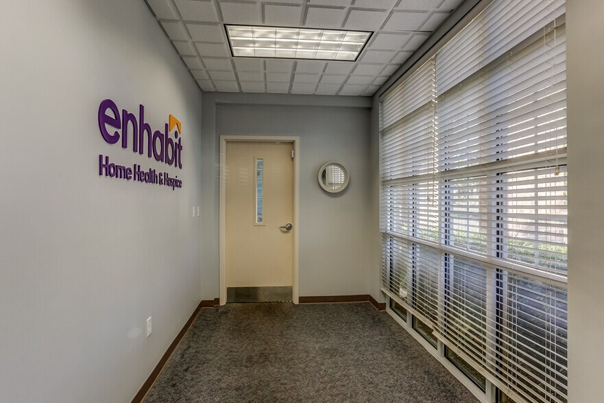 More Photos Of 60 Physicians Ln, Southaven Medical For Lease