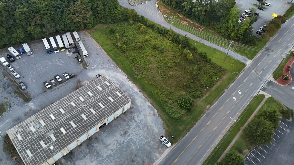 More Photos Of 710 York Rd, Kings Mountain Land For Sale