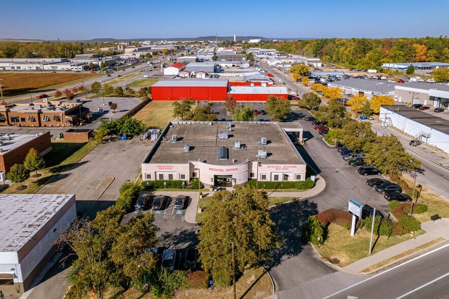 More Photos Of 6500 Preston Hwy, Louisville Medical For Lease