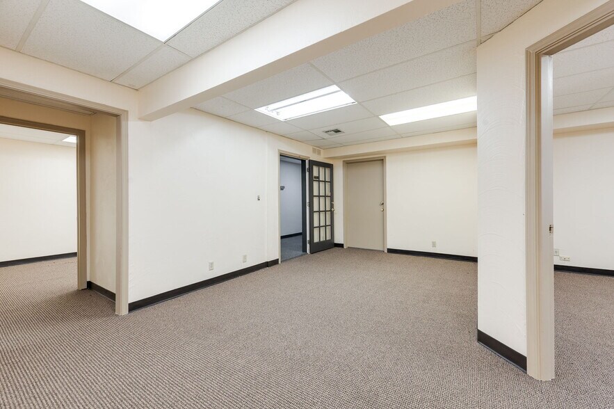 More Photos Of 3801 NW 63rd St, Oklahoma City Office For Lease