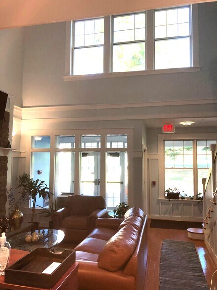 More Photos Of 400 Whitney Rd, Penfield Office For Lease