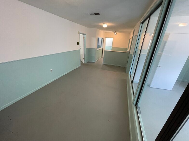 More Photos Of 6190 N Riverview Dr, Kalamazoo Warehouse For Sale