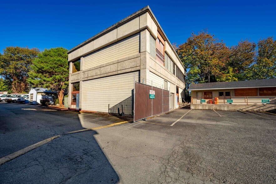 More Photos Of , Grants Pass Unknown For Sale