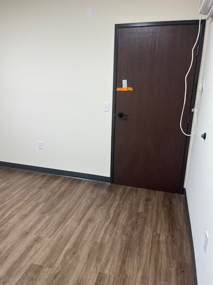 More Photos Of 11654-11658 McBean Dr, El Monte Manufacturing For Lease