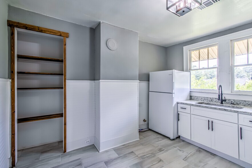 More Photos Of 1515 Stovall St, Augusta Apartments For Sale