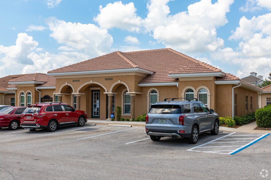 More Photos Of 3200 Hillsdale Ln, Kissimmee Coworking Space