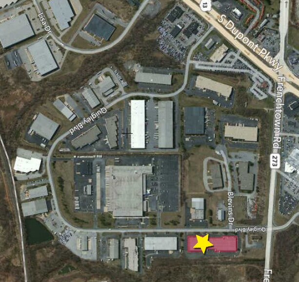 More Photos Of 88-120 Quigley Blvd, New Castle Showroom For Lease