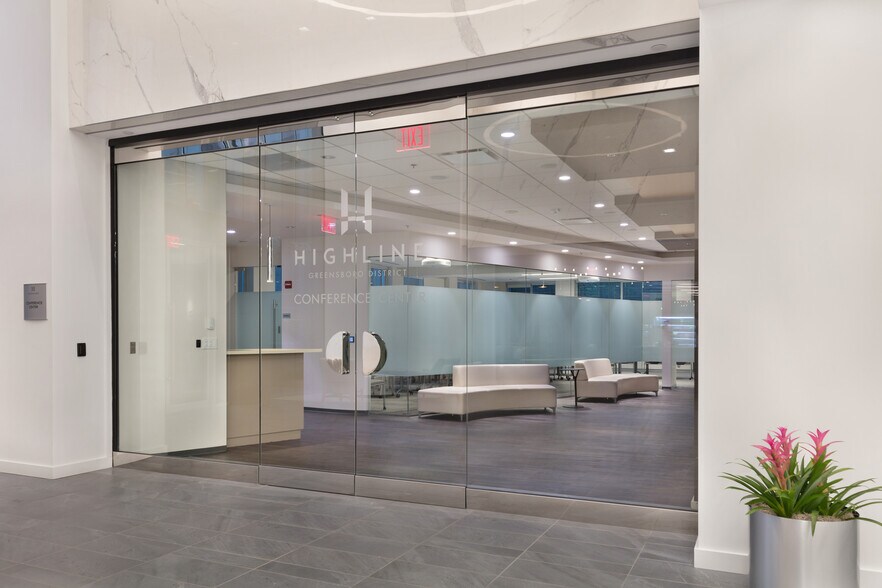 More Photos Of 8401 Greensboro Dr, McLean Office For Lease