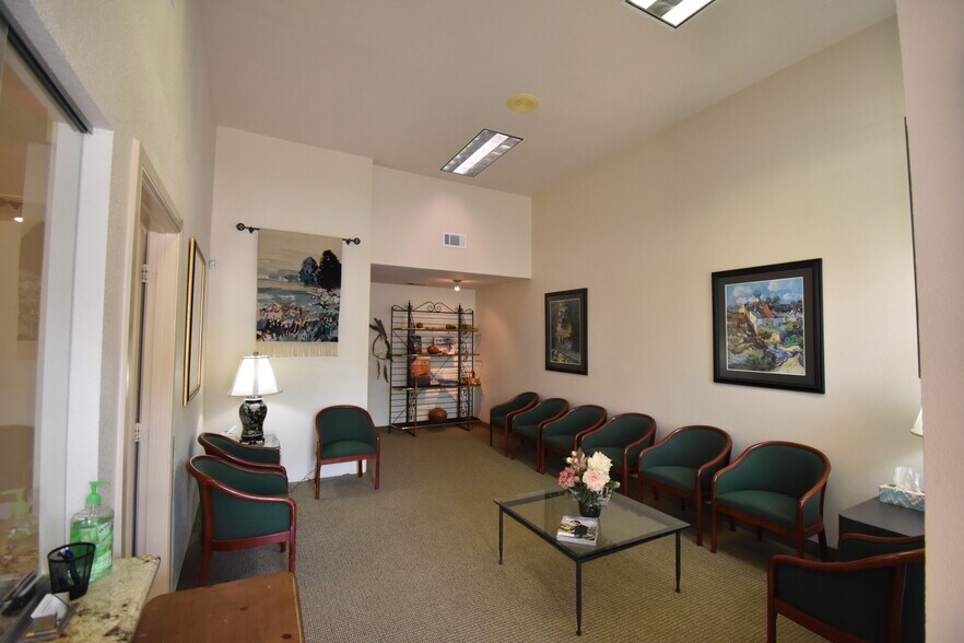 More Photos Of 2612 Harwood Rd, Bedford Medical For Sale