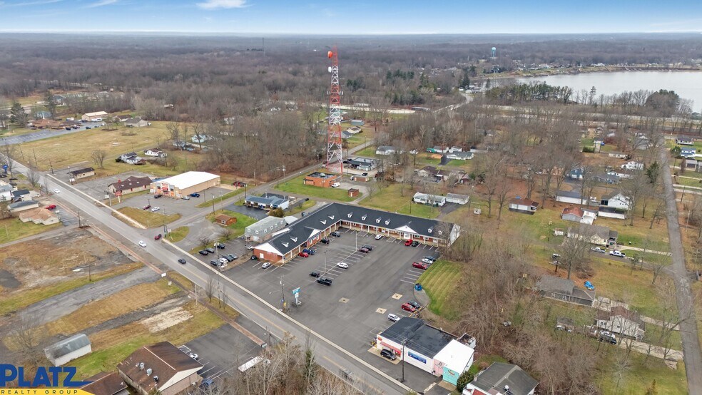 More Photos Of 17674 Mahoning Ave, Lake Milton General Retail For Lease