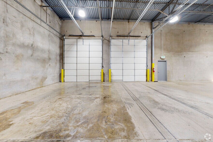 More Photos Of 5347-5353 Sherman St, Denver Warehouse For Sale