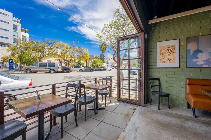 More Photos Of 2130 India St, San Diego Storefront Retail Residential For Lease