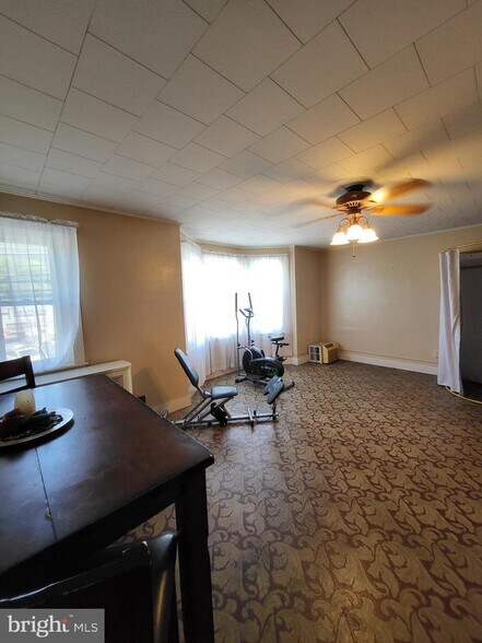 More Photos Of 402 Morgantown Rd, Reading Storefront Retail Residential For Sale