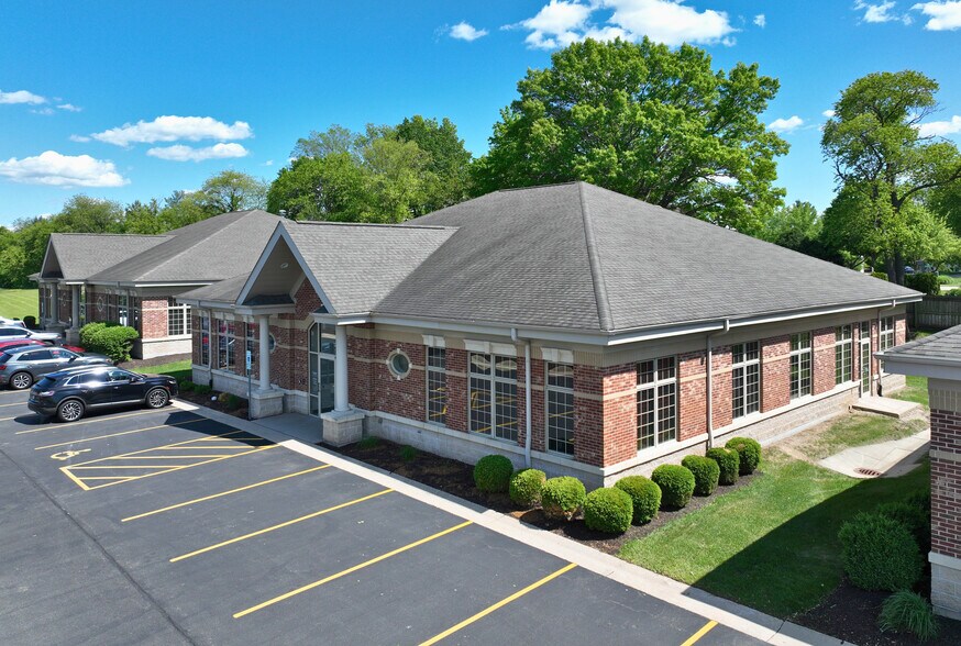 More Photos Of 7025 Rote Rd, Rockford Office For Lease