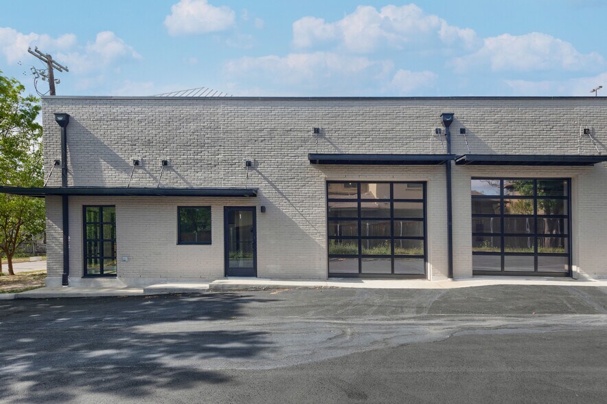 Primary Photo Of 5602 Clay Ave, Austin Loft Creative Space For Lease