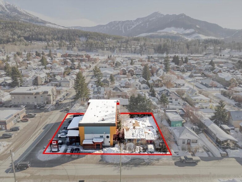 More Photos Of 892 6th Ave, Fernie Hospitality For Sale