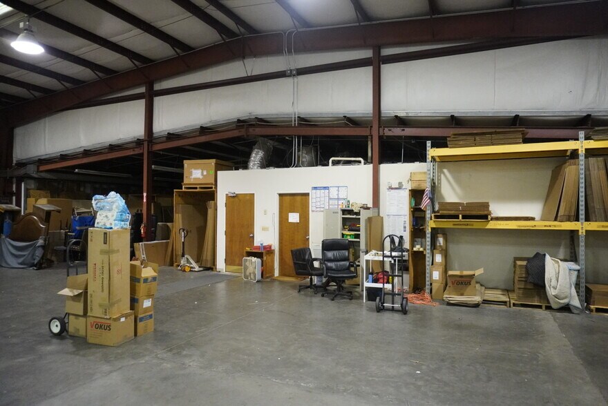More Photos Of 7259 Cross Park Dr, Charleston Warehouse For Sale