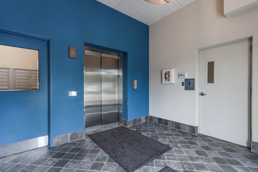 More Photos Of 610 Junction Rd, Madison Apartments For Sale