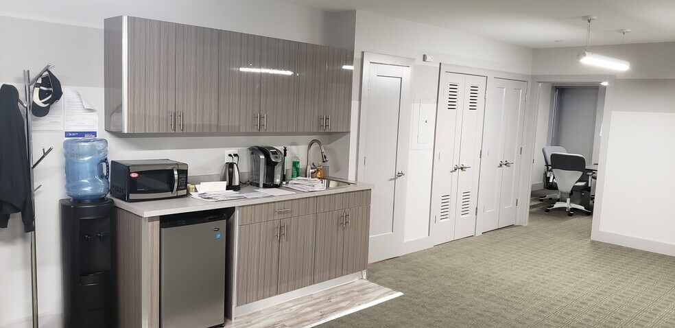 More Photos Of 55 Old Turnpike Rd, Nanuet Office For Sale