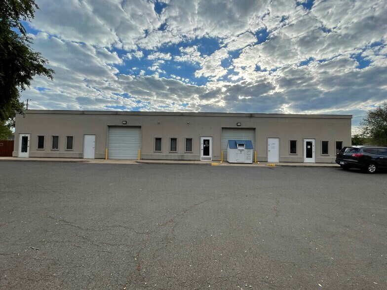 More Photos Of 405 W 2nd St, Edmond Office For Lease