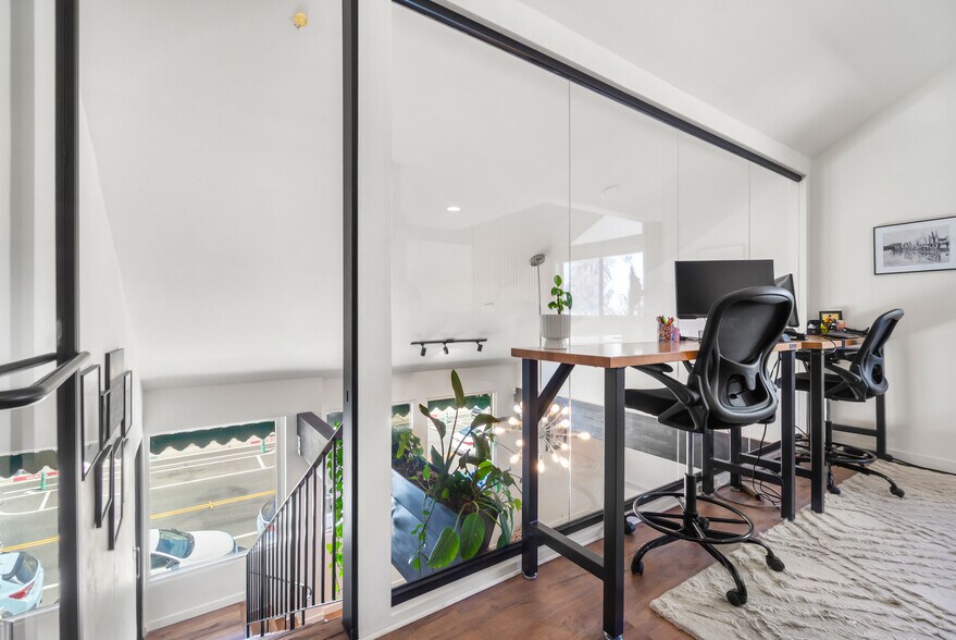More Photos Of 2734 E Broadway, Long Beach Loft Creative Space For Sale