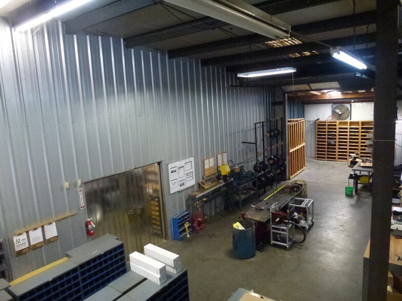 More Photos Of 120 Belcher Rd, Boiling Springs Warehouse For Lease