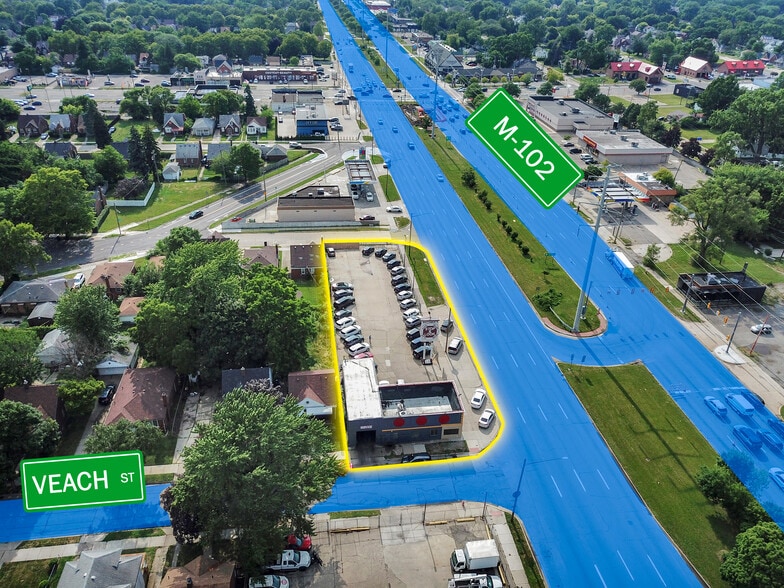 More Photos Of 8146 E 8 Mile Rd, Detroit Auto Dealership For Lease