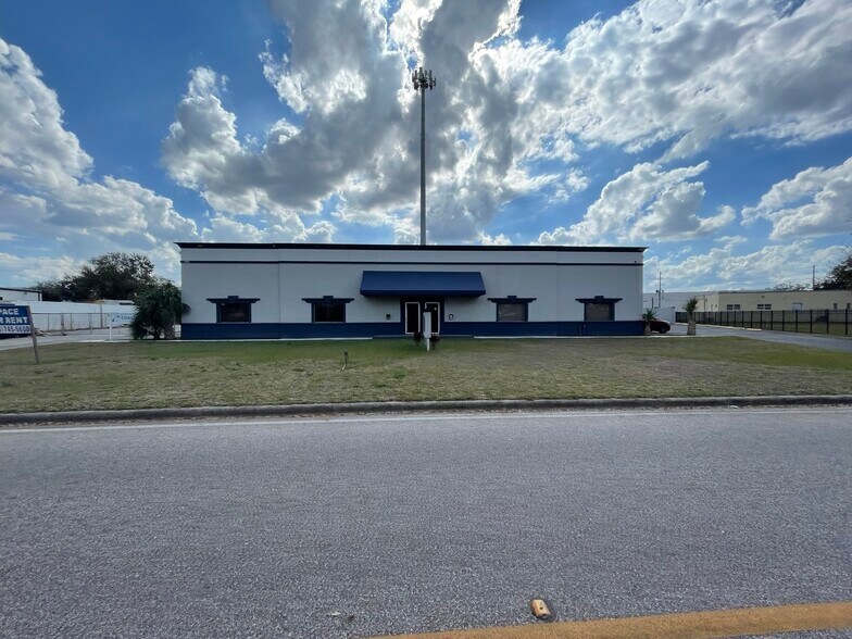 Primary Photo Of 1730 Diplomacy Row, Orlando Warehouse For Lease