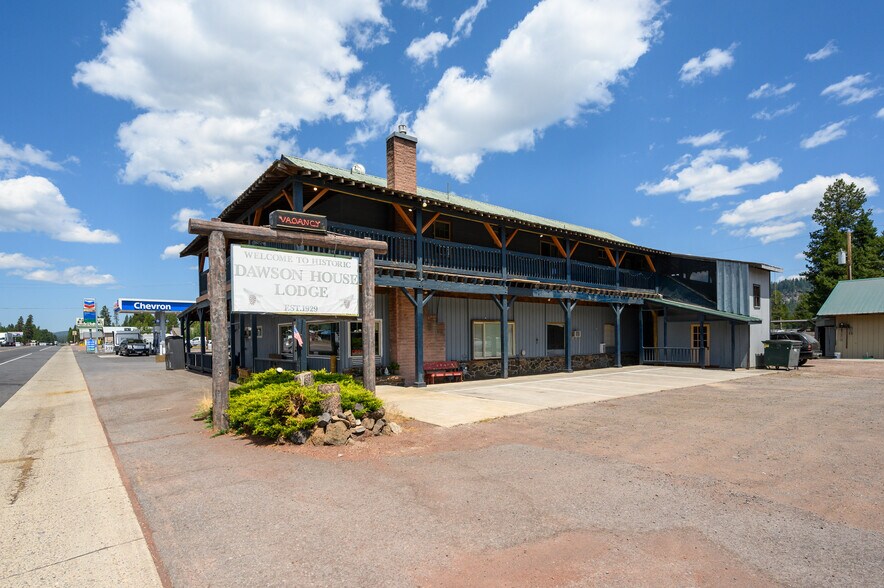 Primary Photo Of 109455 Highway 97 N, Chemult Hotel For Sale