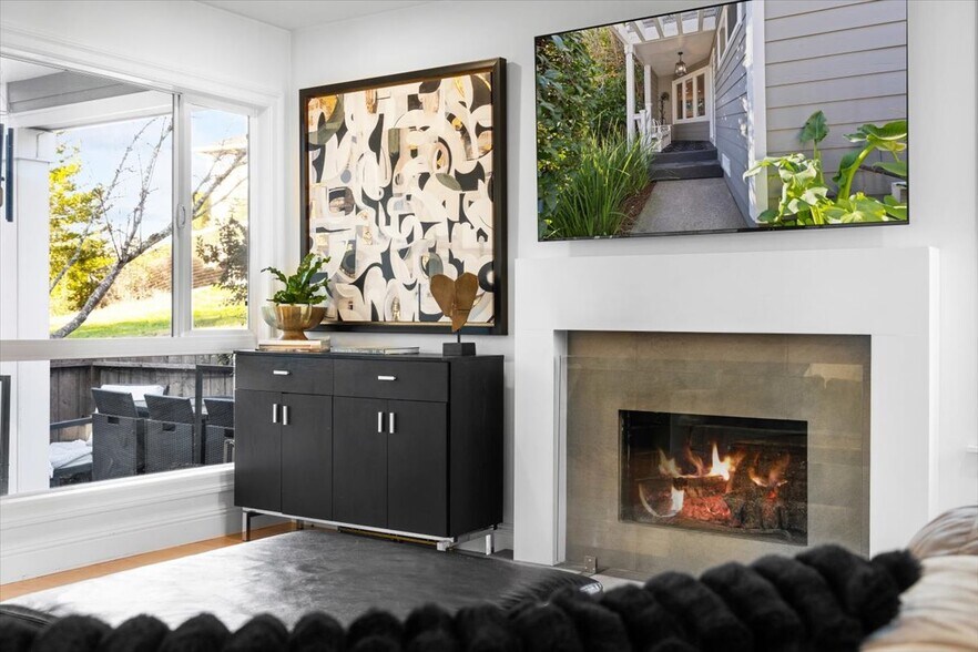 More Photos Of 1337 Creekside Ct, Healdsburg Multifamily For Sale