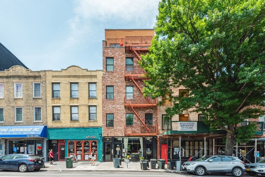More Photos Of 390 5th Ave, Brooklyn Apartments For Sale