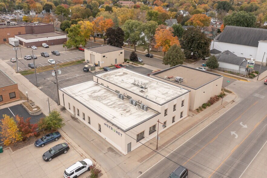 More Photos Of 213 S Oak Ave, Owatonna Office For Sale