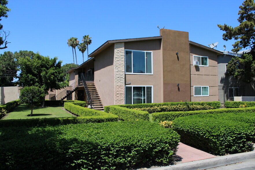 More Photos Of 601 N Pauline St, Anaheim Apartments For Sale