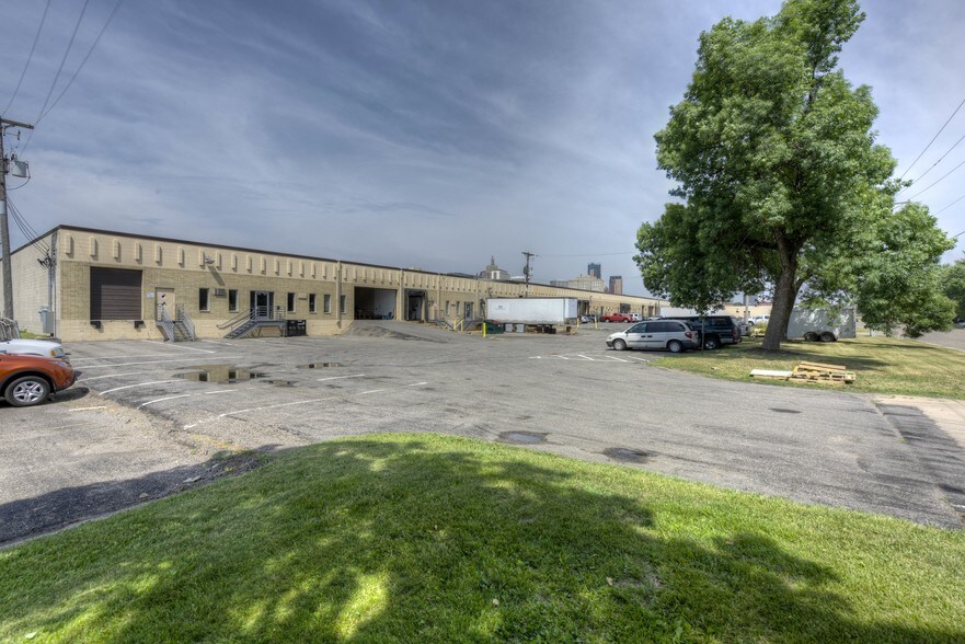 More Photos Of 240 Fillmore Ave E, Saint Paul Light Manufacturing For Lease