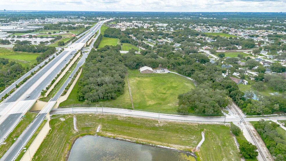 More Photos Of 6837 Lakeville Rd, Orlando Religious Facility For Sale
