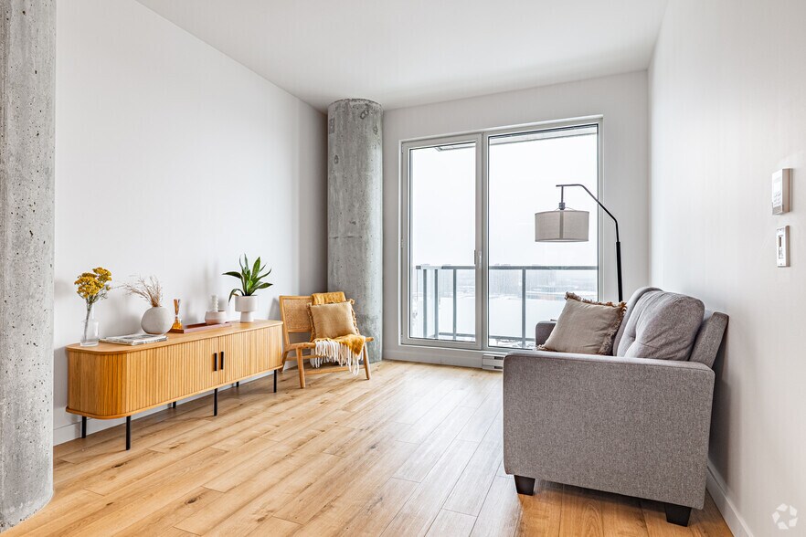 More Photos Of 300 Pl Charles-Le Moyne, Longueuil Apartments For Lease