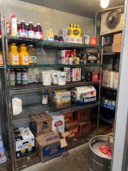 More Photos Of 33723-33731 SE Redmond Fall City Rd, Fall City Restaurant For Sale