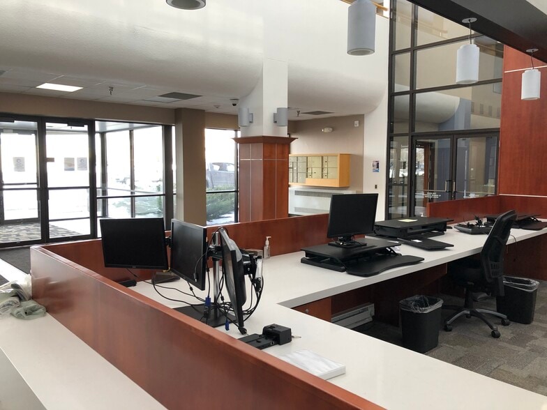 More Photos Of 4140 Thielman Ln, Saint Cloud Office For Lease