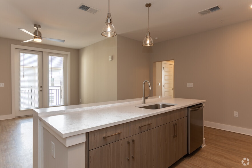 More Photos Of 222 S Main St, Mooresville Apartments For Lease